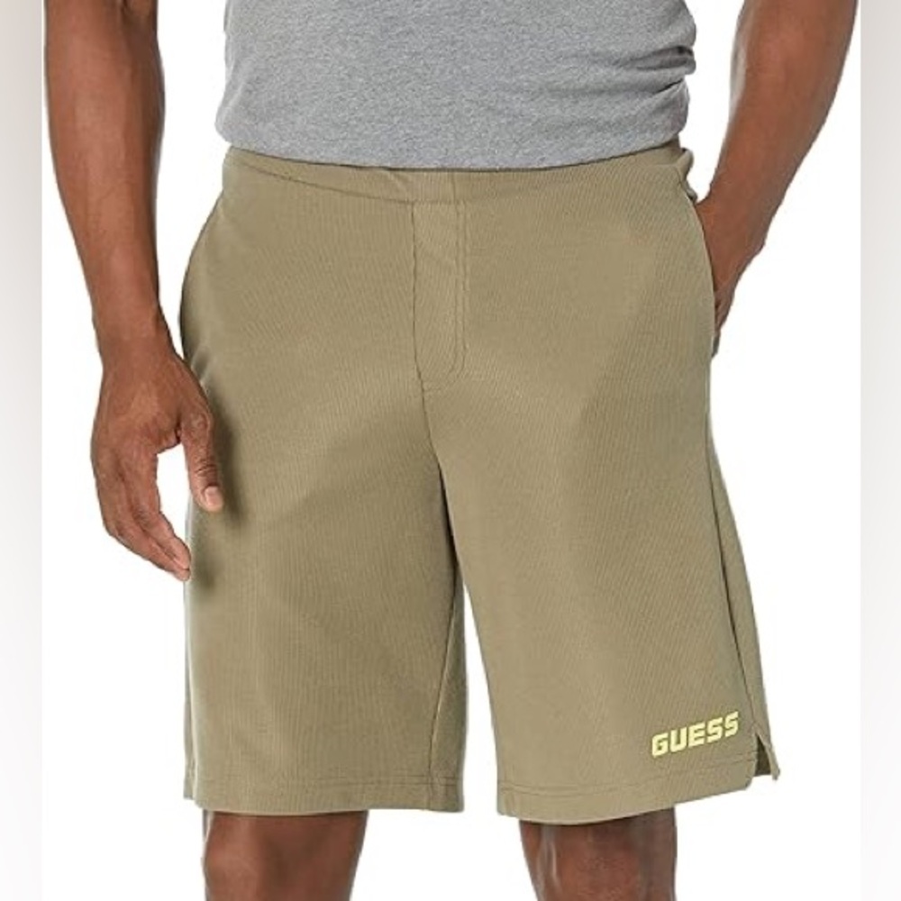 GUESS Men's Korbin Shorts